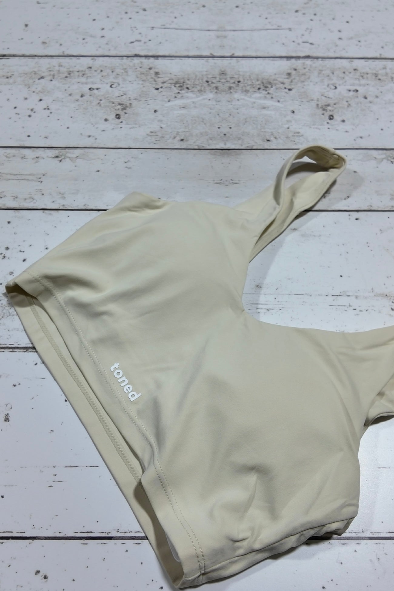 V Chest Bra