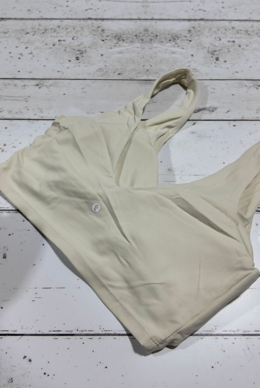 V Chest Bra