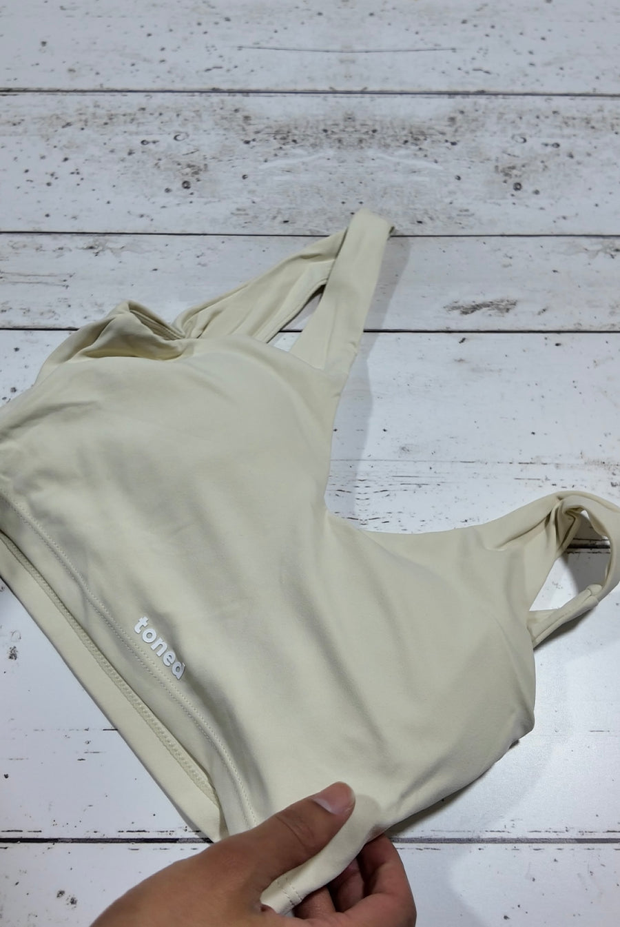V Chest Bra
